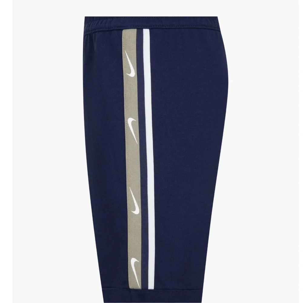 Nike 2 Piece Set Long Sleeve Logo Tee & Navy Jogger Pants Boys Size 4 NWT - Picture 4 of 4